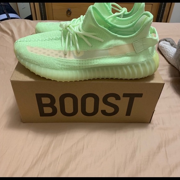 Yeezy’s - Picture 6 of 7